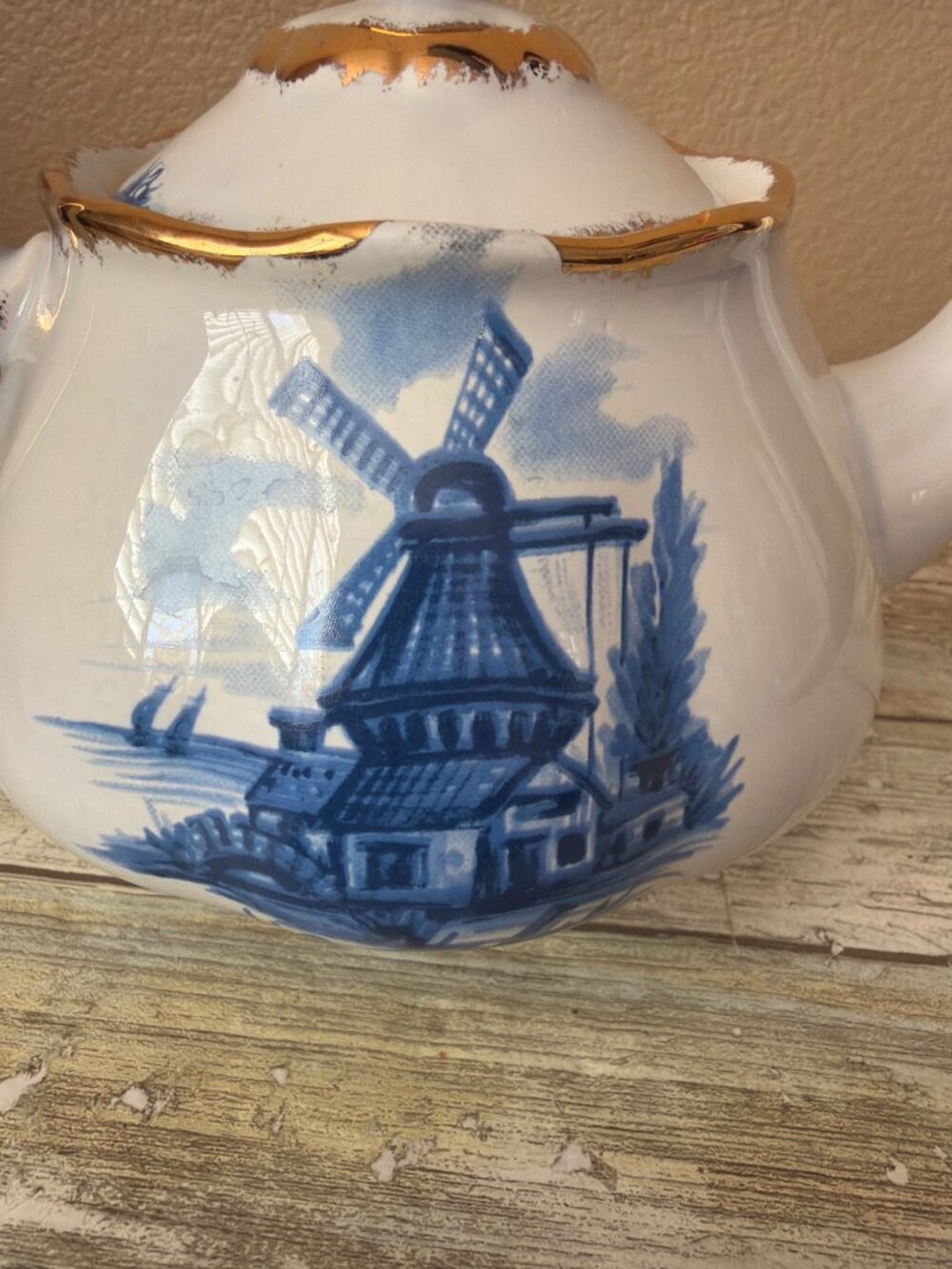 Vintage Arnels Ceramic Teapot w/Lid Blue Windmill Design Gold Trim Rare Pattern - Picture 13 of 15